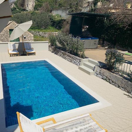 Holiday Home Aria Подгора Екстер'єр фото