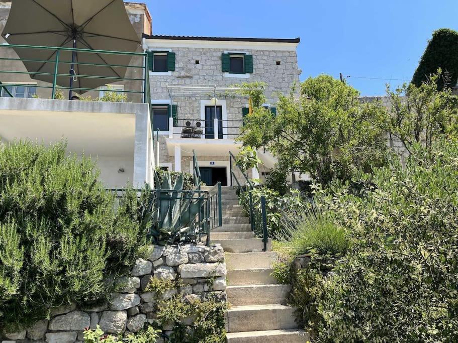 Holiday Home Aria Подгора Екстер'єр фото