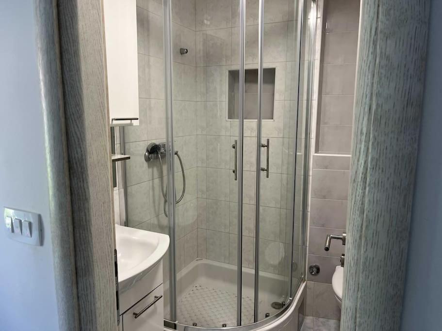 Holiday Home Aria Подгора Екстер'єр фото