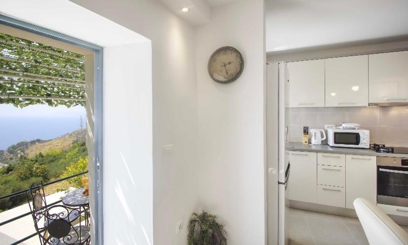 Holiday Home Aria Подгора Екстер'єр фото